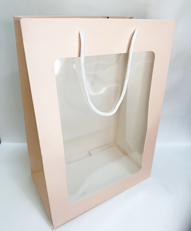 Пакет подарочный 25*35 с окном (1/10)